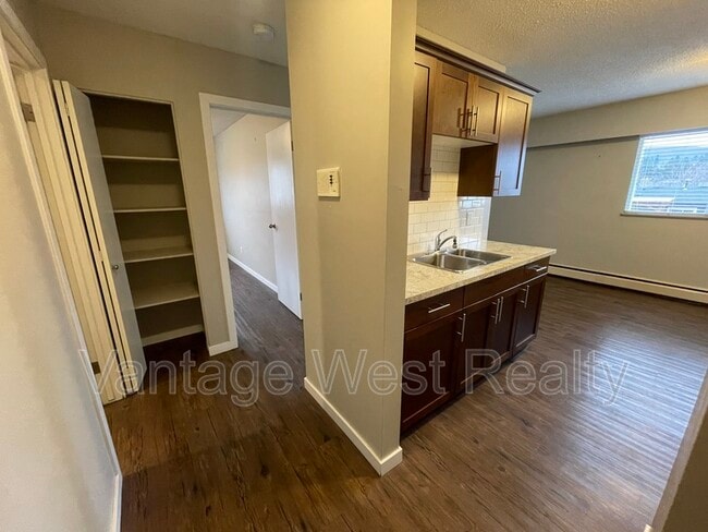 Photo - 235 Husch Rd