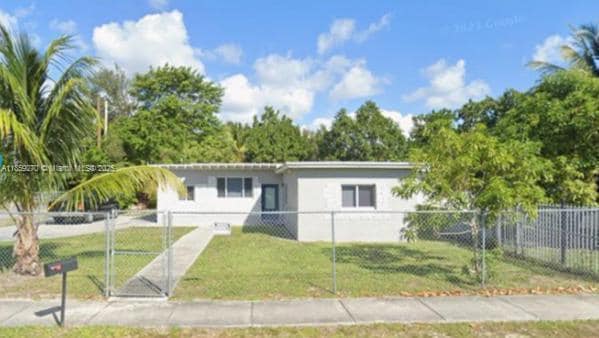 Building Photo - 457 NW 109th St Rental