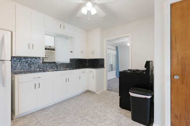Photo - Dellview Neighborhood~Charming Mid-Century Home with Large Backyard