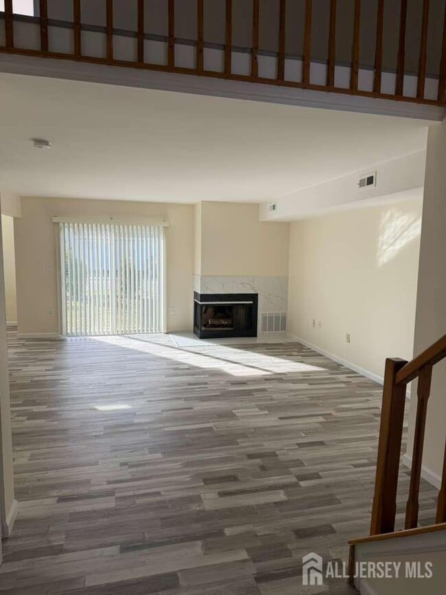 Building Photo - 126 Winchester Way