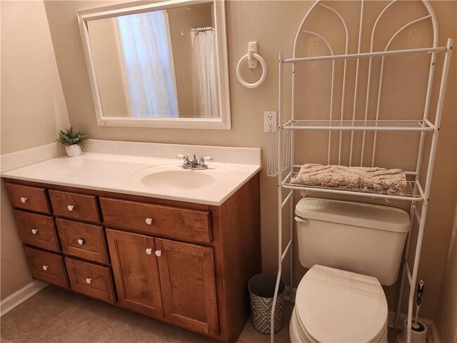 Photo - 108 Clapper Rail Ln