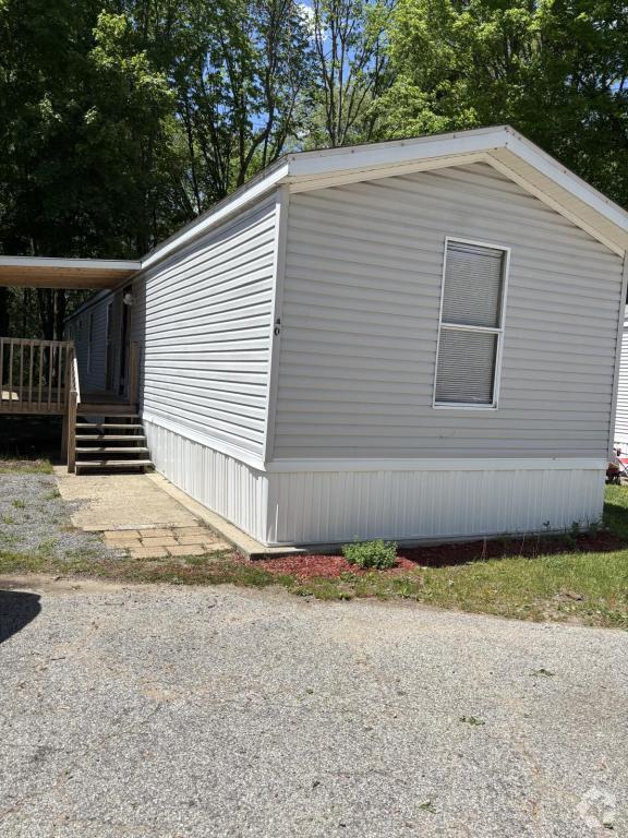 Building Photo - 24054-2M-43 M-43 Rental