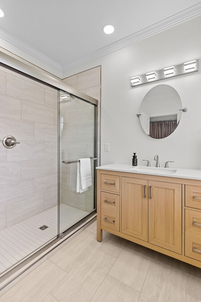 Photo - 141 Duckworth St Unité SI FL2-ID1438814P