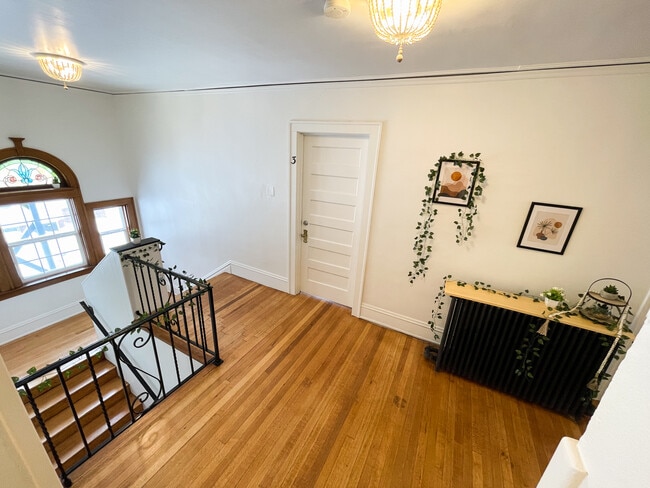 Photo - 3721 Cottage Grove Ave Unit 3