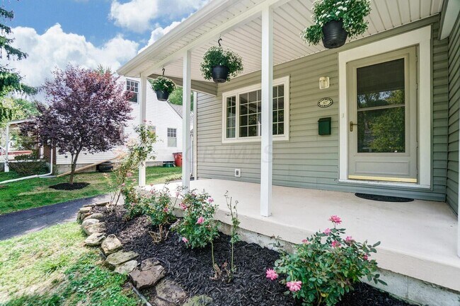 Photo - 117 Sharon Springs Dr