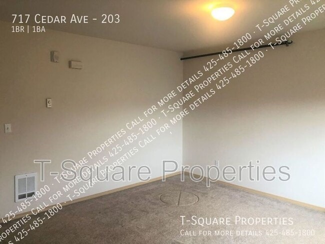 Photo - 717 Cedar Ave