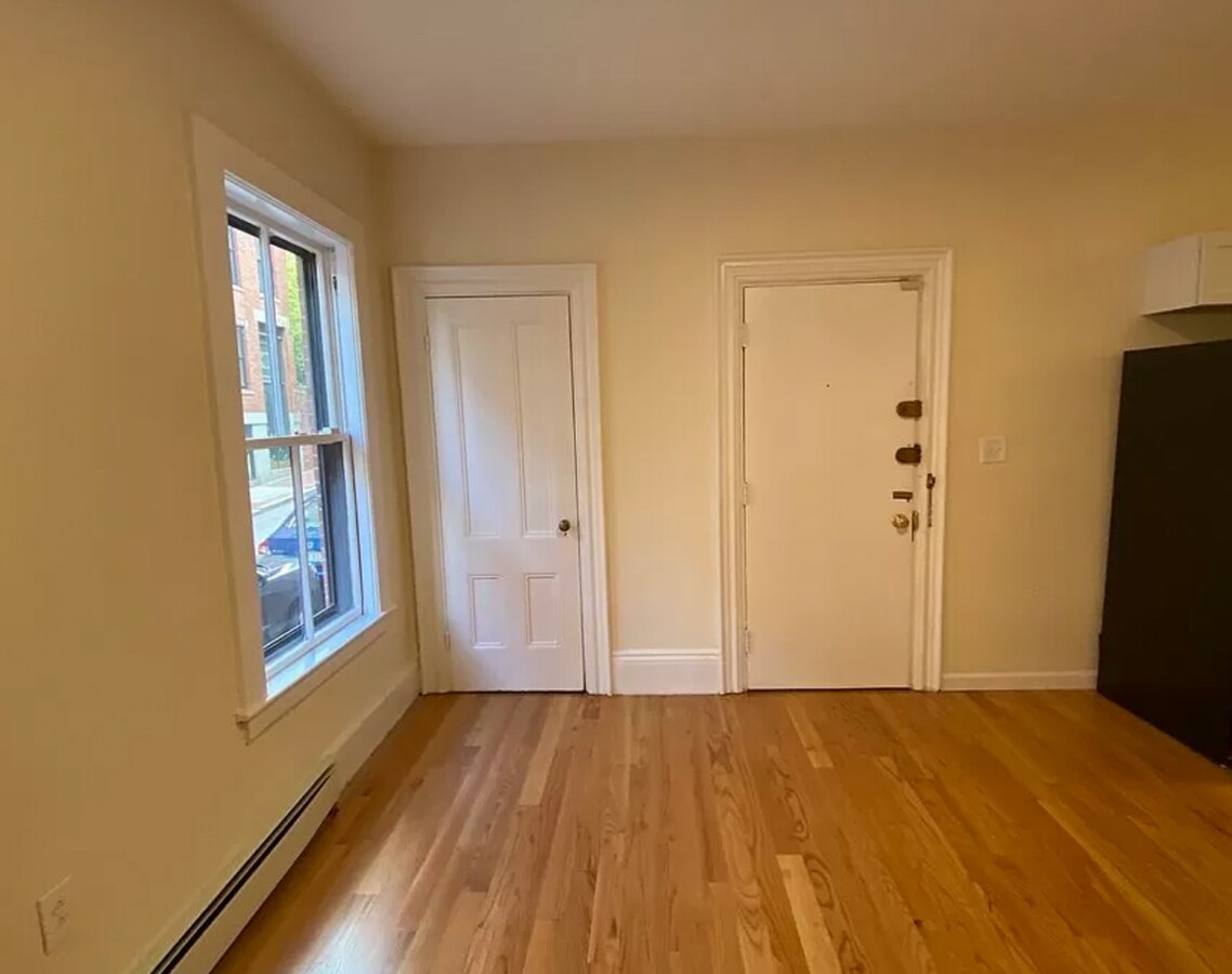 Photo - 13 S Russell St Condo