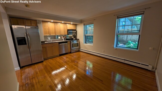 Photo - 38 Lawrence St Apartments Unit G