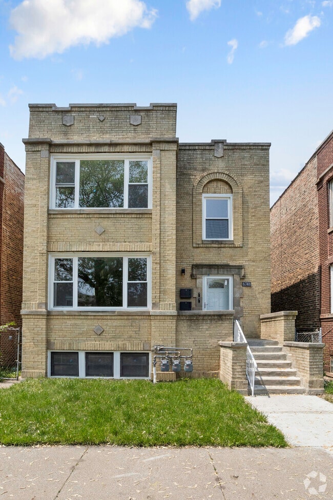 Building Photo - 6748 S Champlain Ave Unit 6748#1 Rental