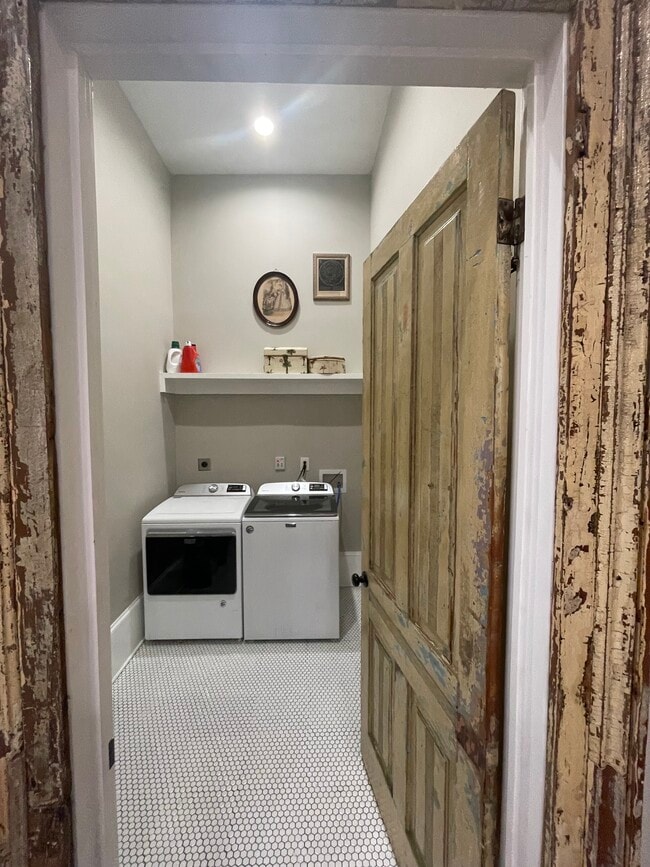 Photo - 2123 N Villere St