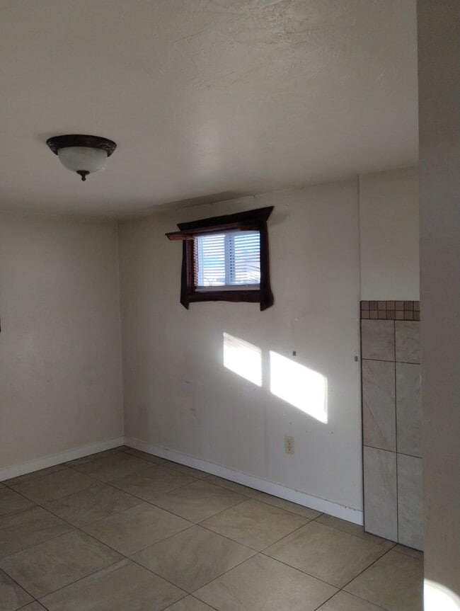 Photo - Poole Way Lompa Lane - 2351 N Lompa A-1 Unit 2351 N Lompa B