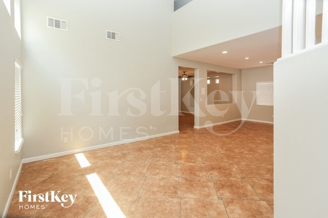 Photo - 6425 Casamar St