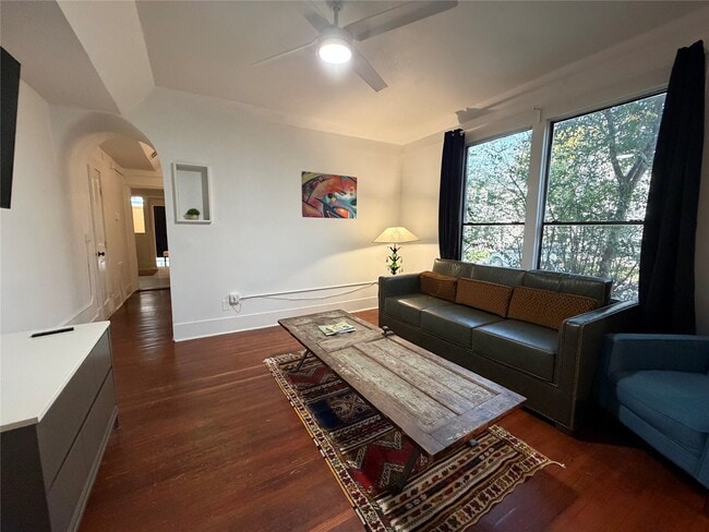 Photo - 402 Hyde Park Blvd Unidad 4