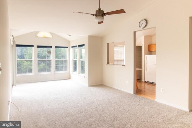 Photo - 7505 Calderon Ct Unit J