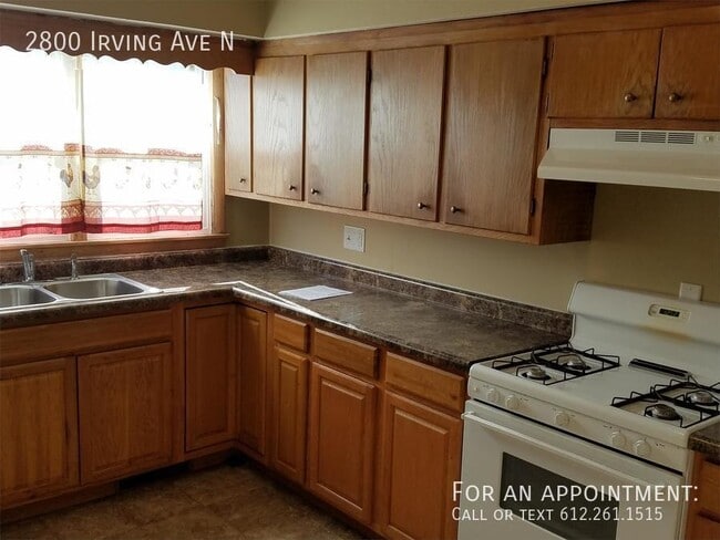 Photo - 2800 N Irving Ave