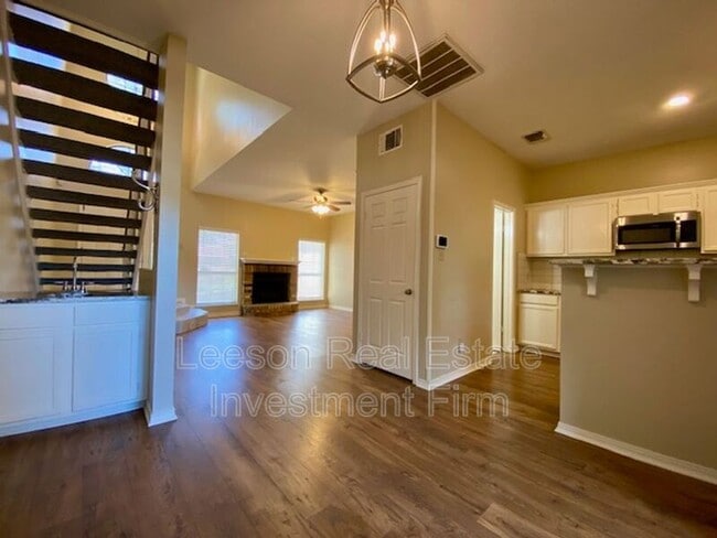 Photo - 9221 Ellerbe Rd