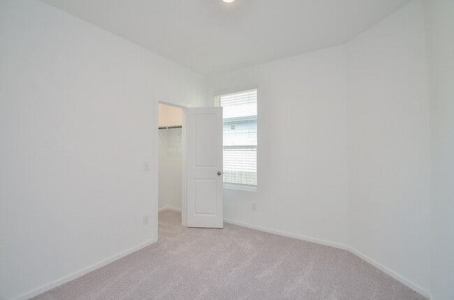 Photo - 23014 Deanston Dr