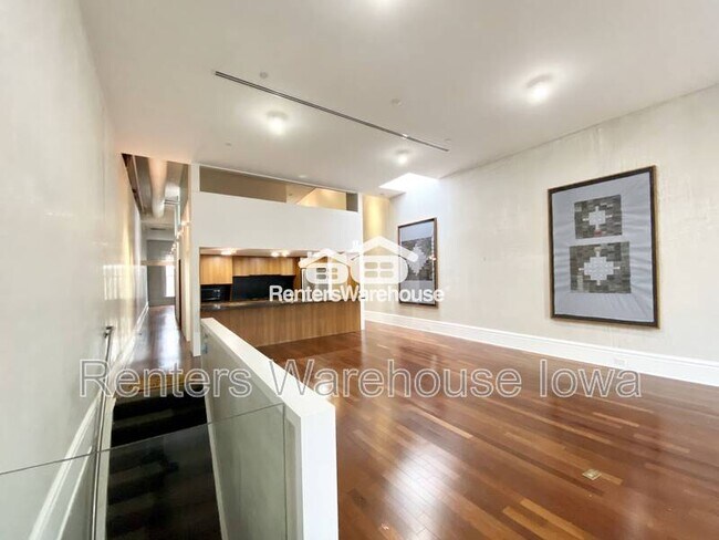 Photo - 520 1/2 Grand Ave