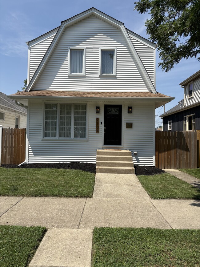 Building Photo - 2504 Budd St Rental