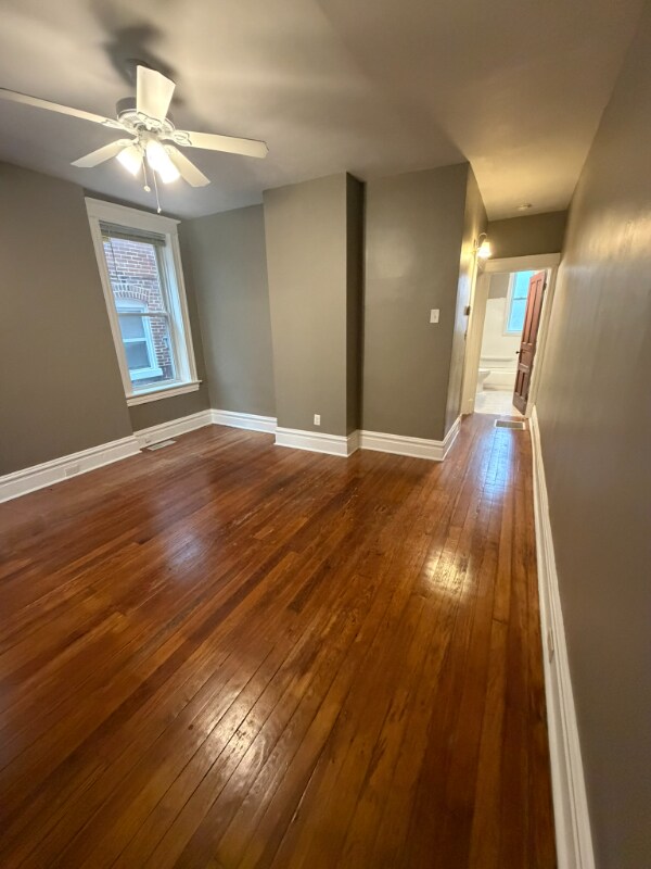 Photo - 3461 S Spring Ave Unidad 3463