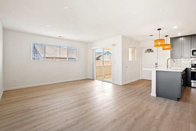 AVAILABLE SEPTEMBER - Coastal-Convenient 2 Bed Retreat with Private Balcony