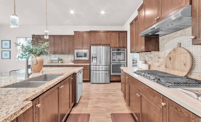 Photo - 612 Idlewood Pl