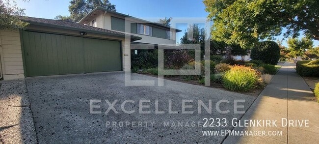 Photo - 2233 Glenkirk Dr