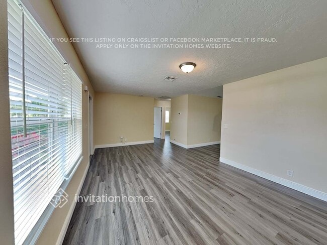 Photo - 4582 Carthage Cir N