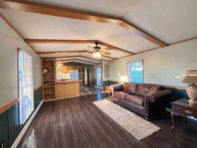 Photo - 711 N 19th St