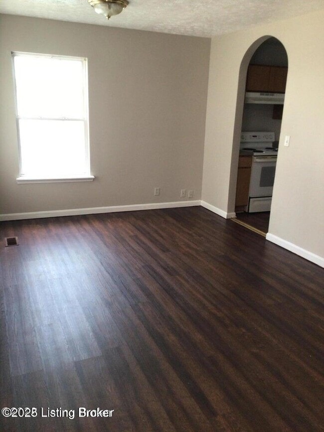 Photo - 2301 Howard St