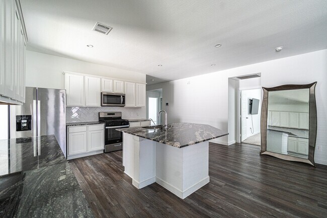 Photo - 8730 Anacua Dr