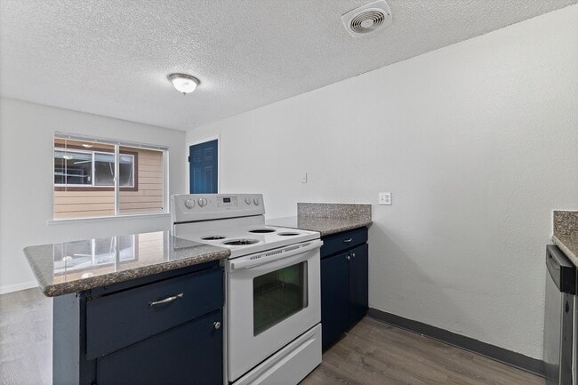 Photo - Alder Village