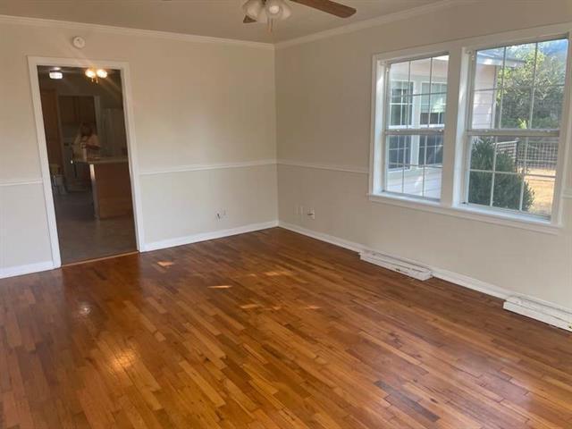 Photo - 389 W Sloan St