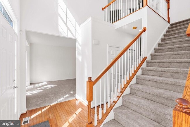 Photo - 406 Arnold Dr