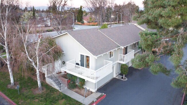 Photo - Beautiful Townhome in Northpoint Community in Cupertino!
