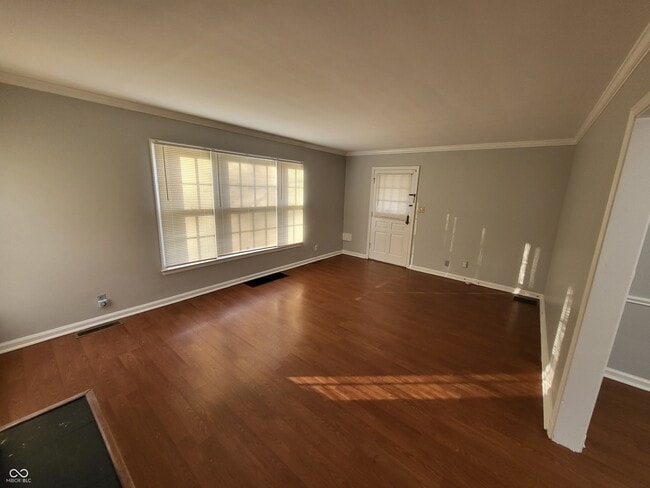 Photo - 6191 Crittenden Ave