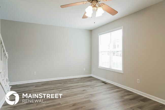 Photo - 4912 Windblown Ct