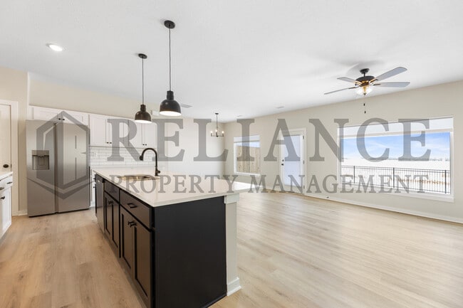 Photo - 12422 Blanford St