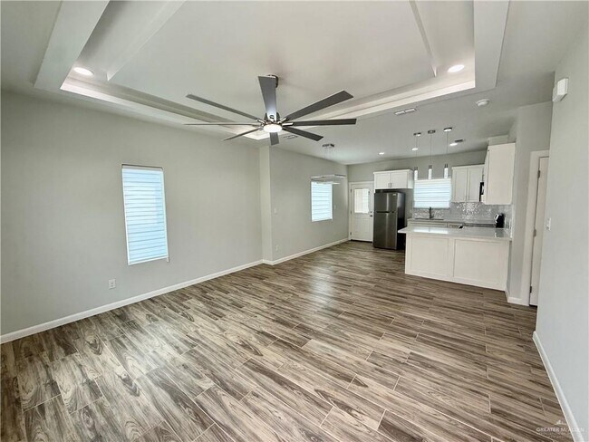Photo - 11 West Dr Unit 1