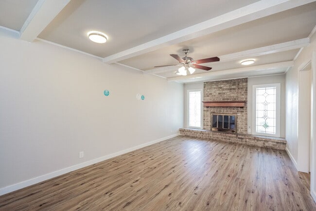 Photo - 6307 Handsome Lake Dr