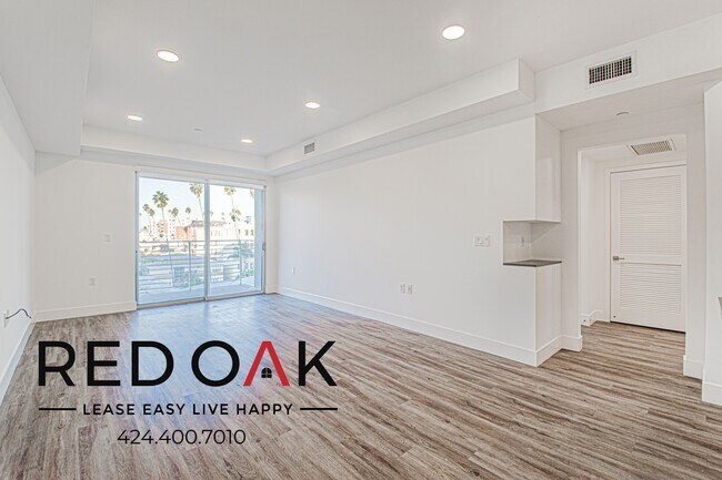 Building Photo - 453 S Kenmore Ave Unit 505