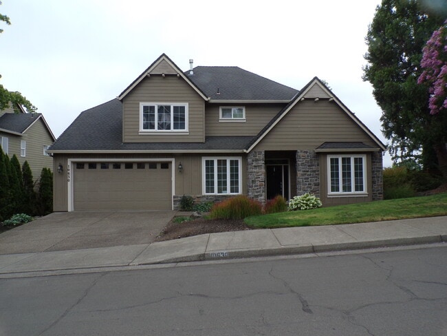 Building Photo - 10630 SW Kable St Rental