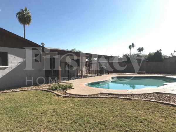 Photo - 4924 S Hazelton Ln