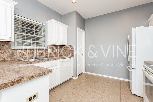 Photo - 4213 Hunterfield Ave