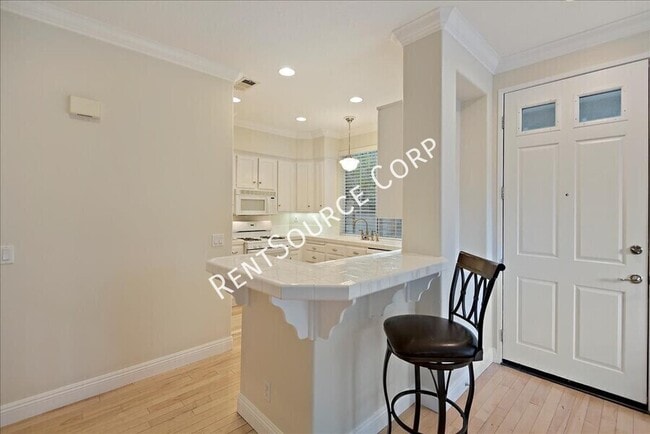 Photo - 22900 Cheyenne Dr