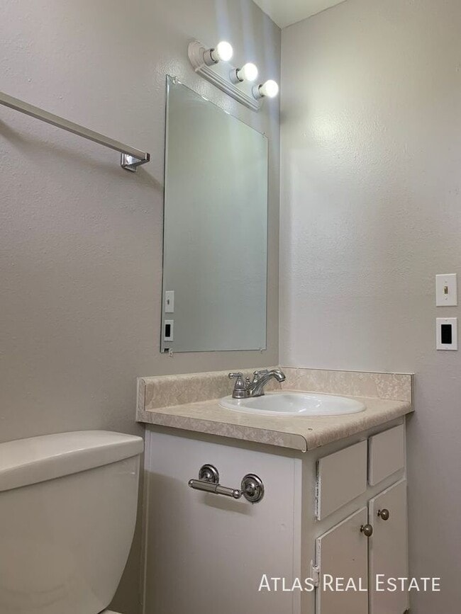 Photo - 2014 N Hunt Cir Unidad 102
