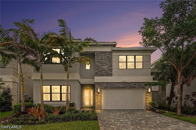 Building Photo - 12762 Woodbury Dr