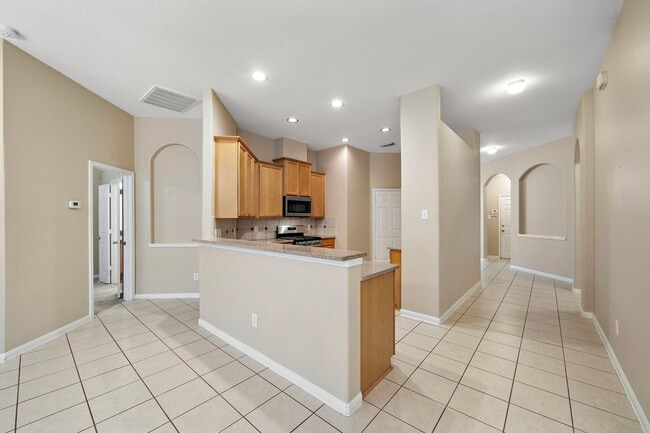 Photo - 25715 Abbotglen Ln