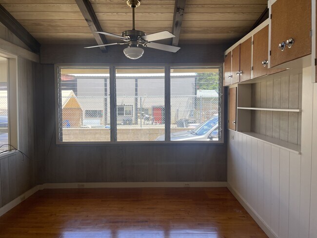 Photo - 1828 Kaohu St