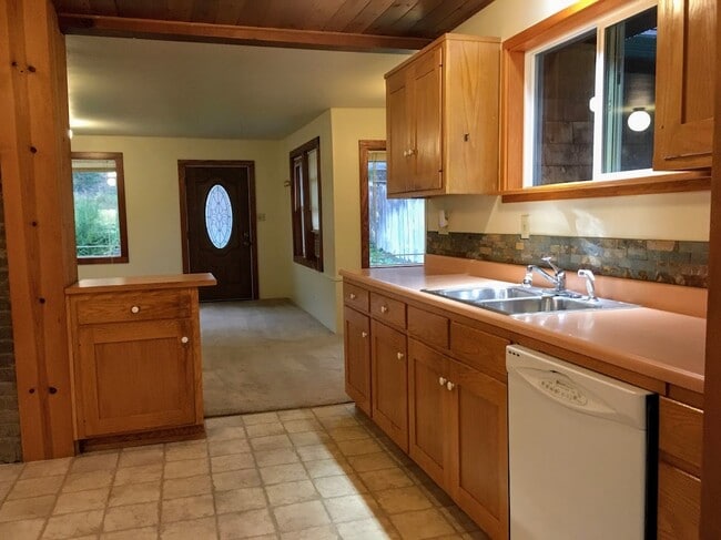 Photo - 1036 6th Ave